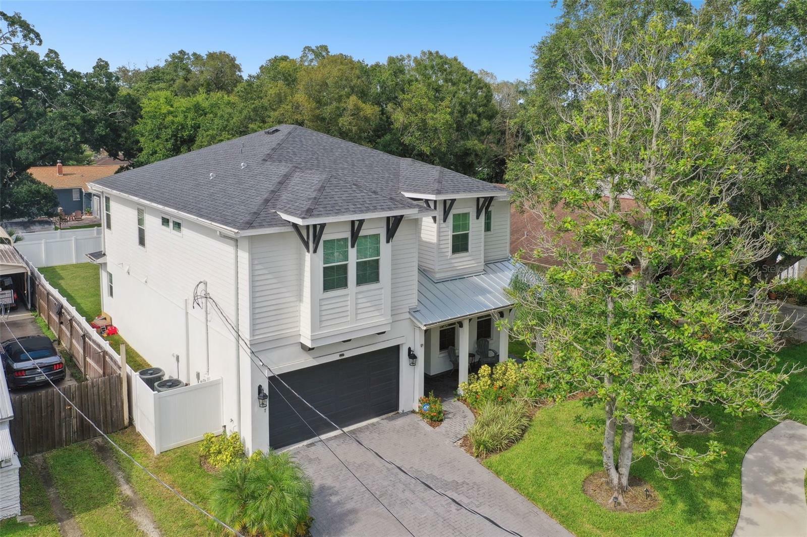 Property Photo:  807 W Kentucky Avenue  FL 33603 