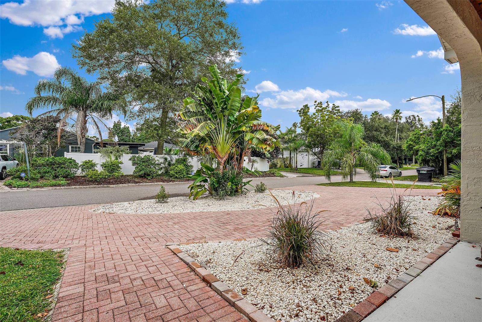 Property Photo: 1740 51st Street N FL 33710