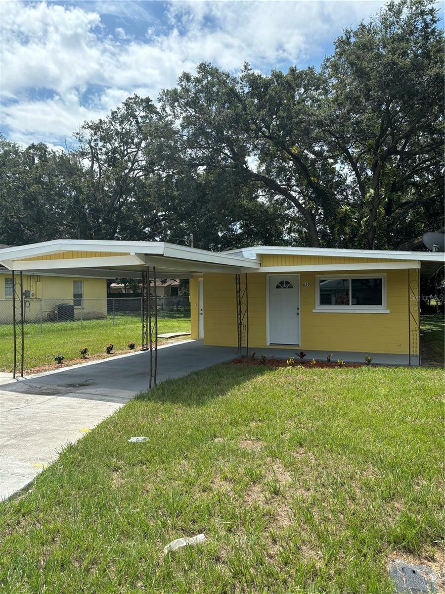 Property Photo:  610 W 9th Street  FL 33805 