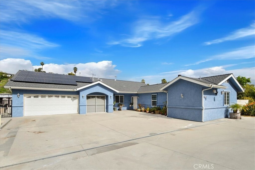 Property Photo:  24750 Anderson Way  CA 92354 