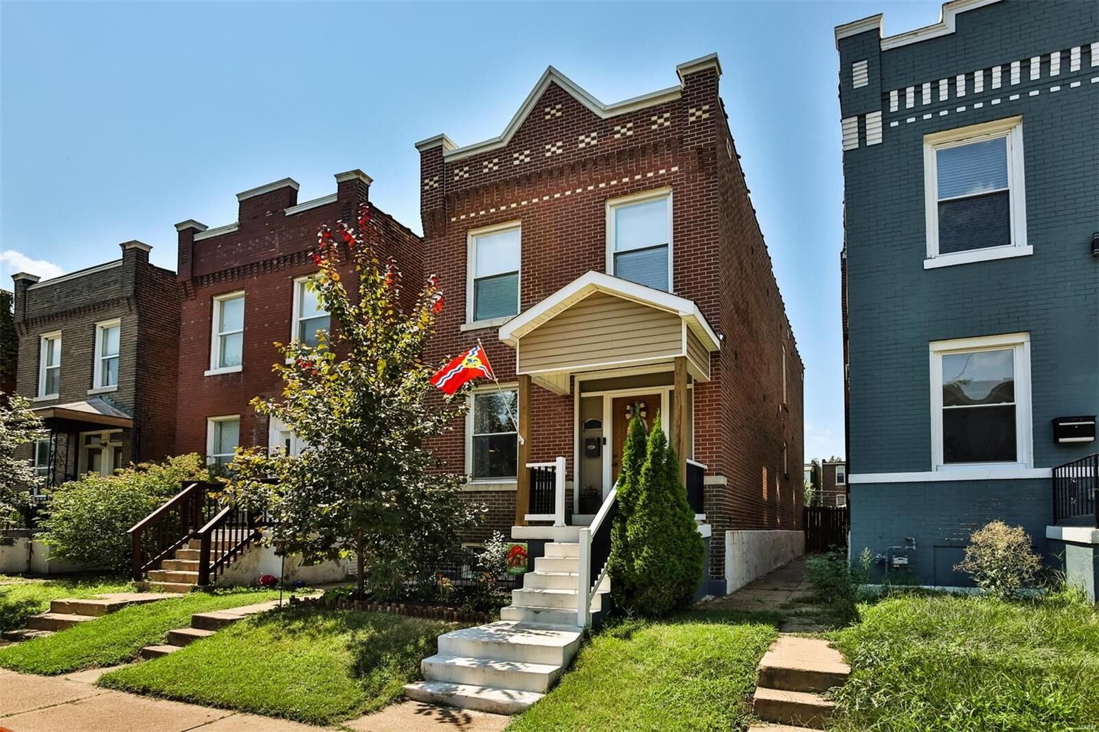 Property Photo: 3335 Virginia Avenue MO 63118