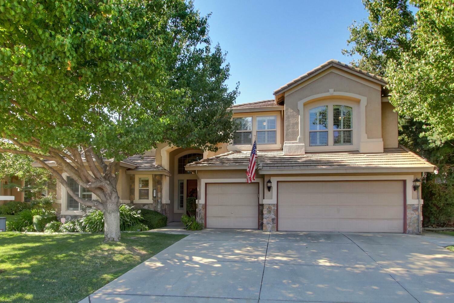 6621 Taranto Court  Elk Grove CA 95757 photo