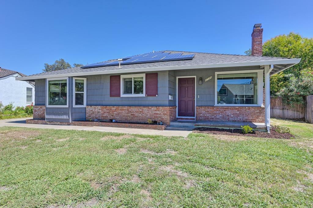 Property Photo:  2544 Andrade Way  CA 95821 