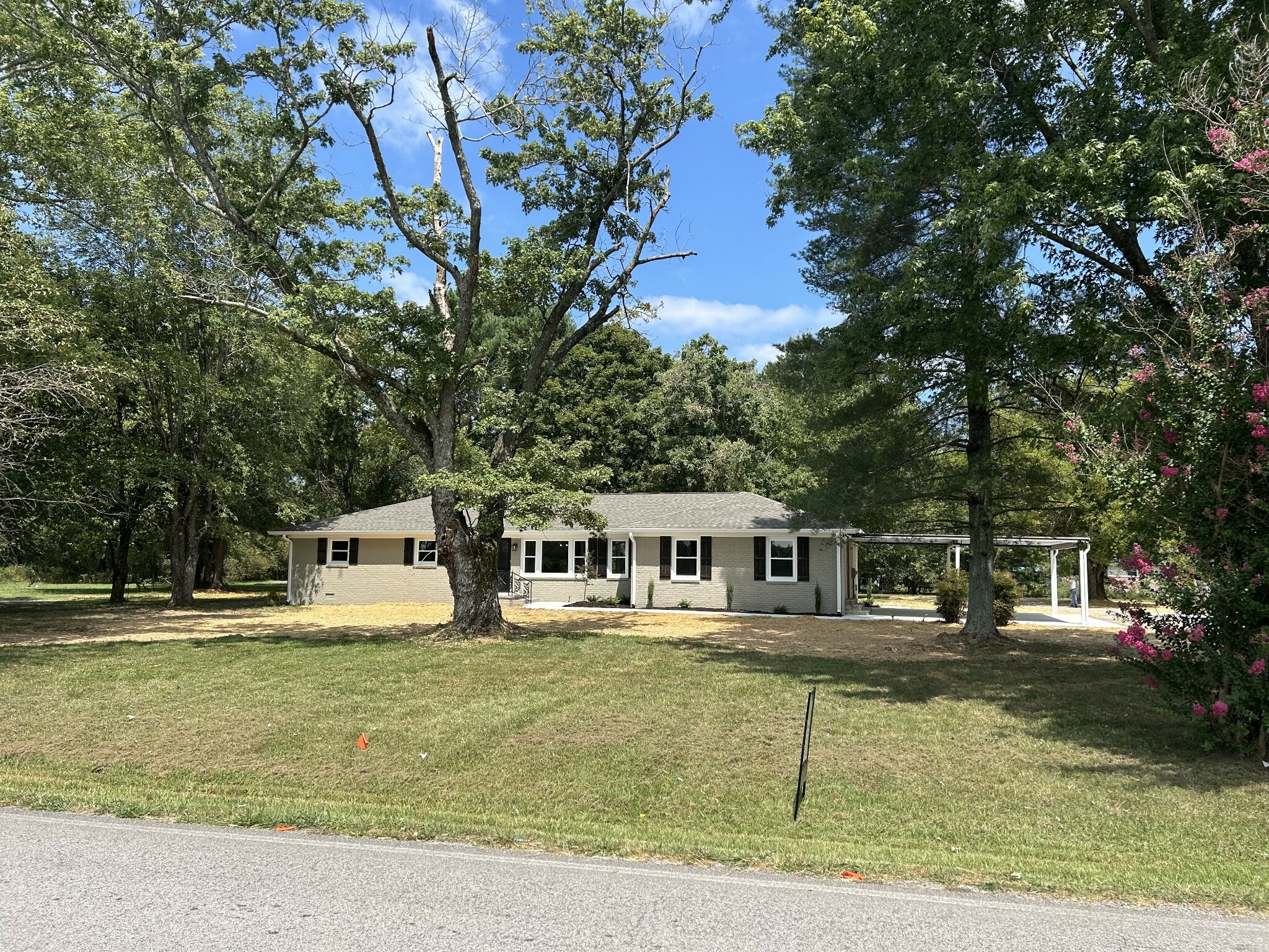 Property Photo:  477 Pocahontas Rd  TN 37357 