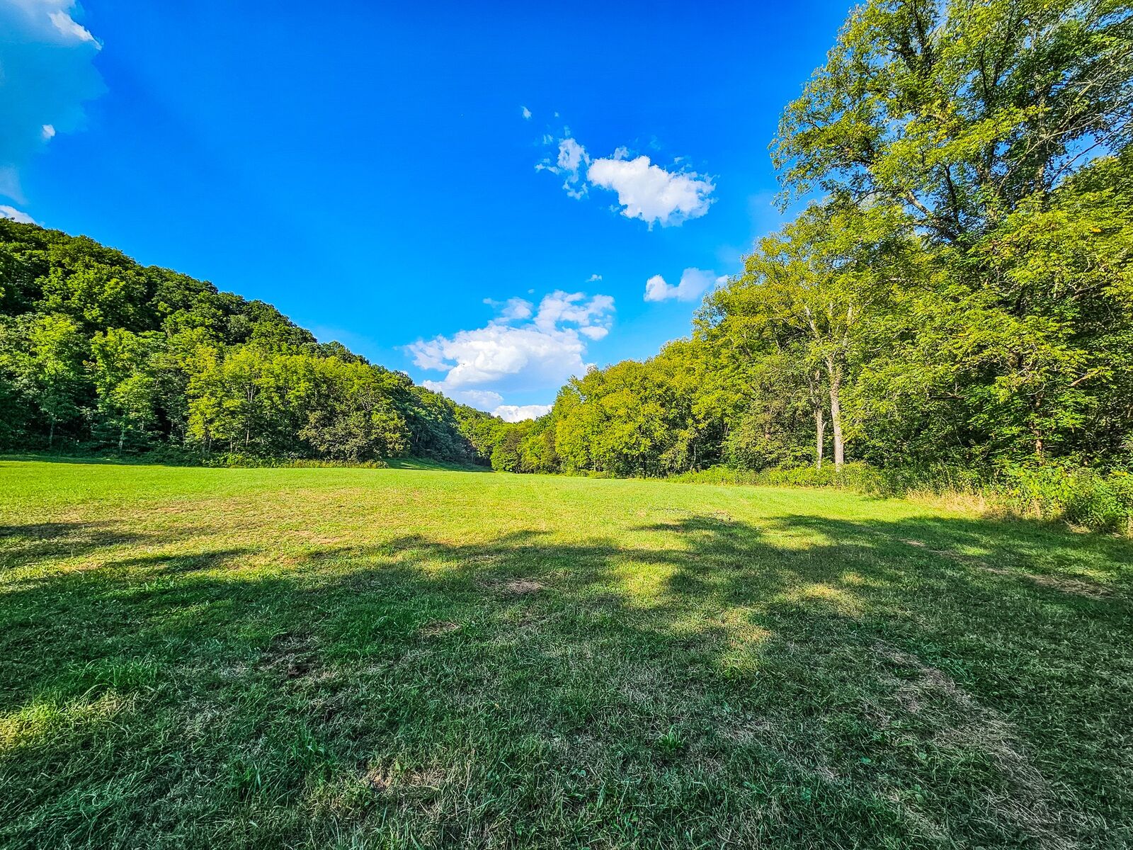 Property Photo: 0 Straight Creek Rd TN 37183