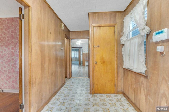 Property Photo:  487 Westview Place  NJ 07022 