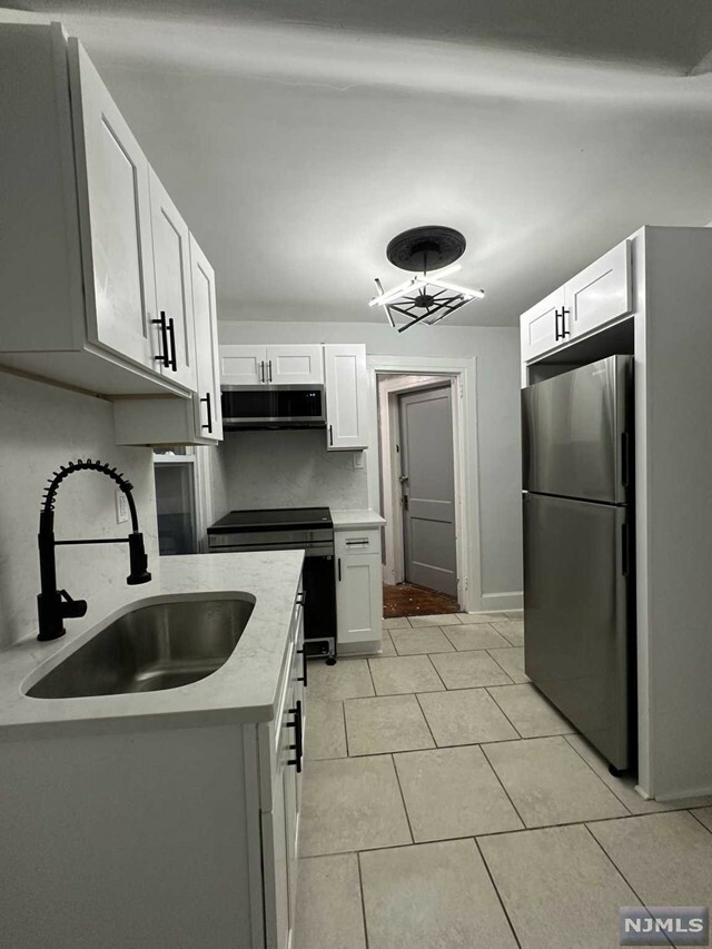 Property Photo:  49-51 Monticello Avenue 3  NJ 07106 