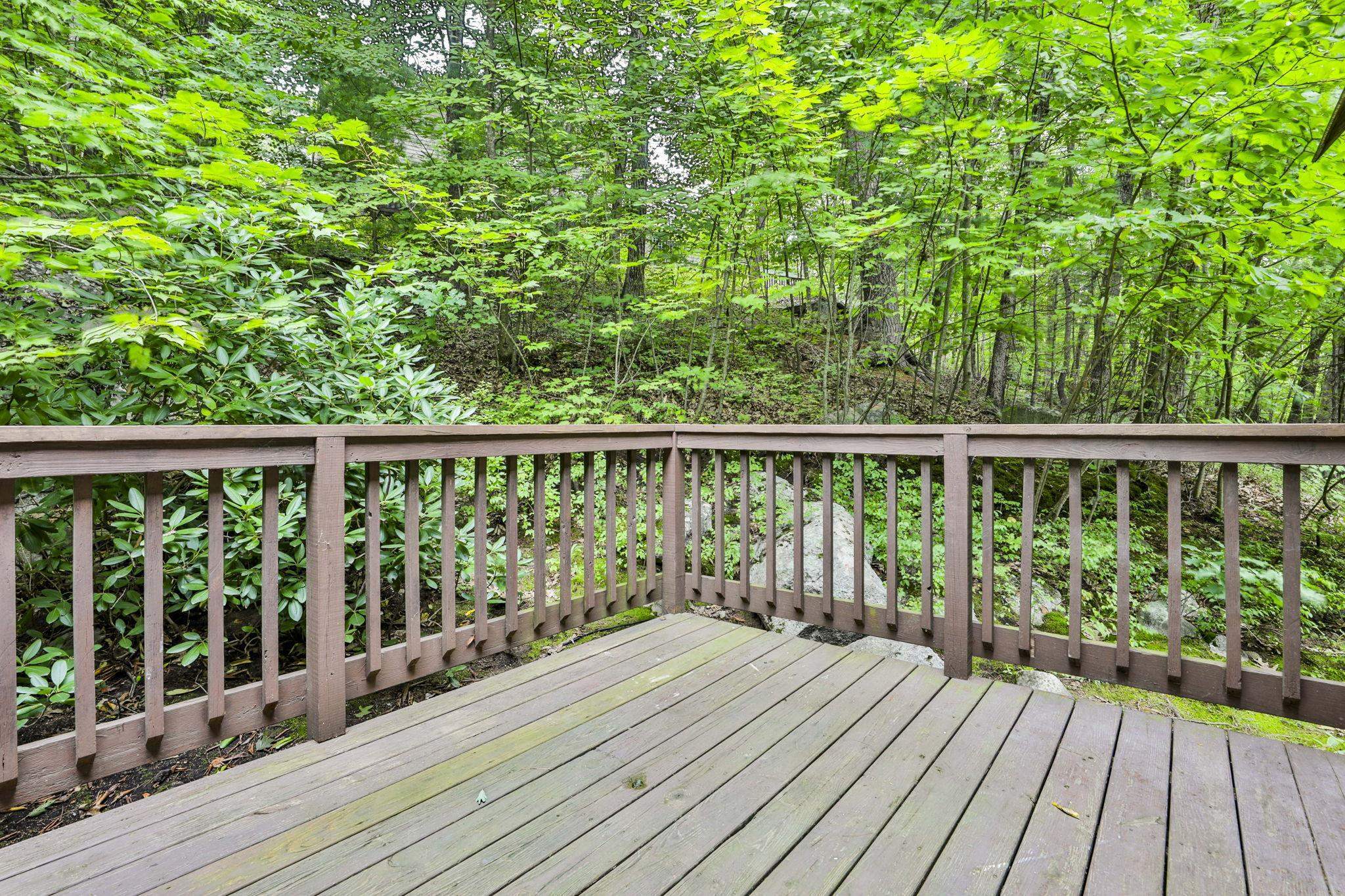 Property Photo:  1465 Hooksett Road  NH 03106 