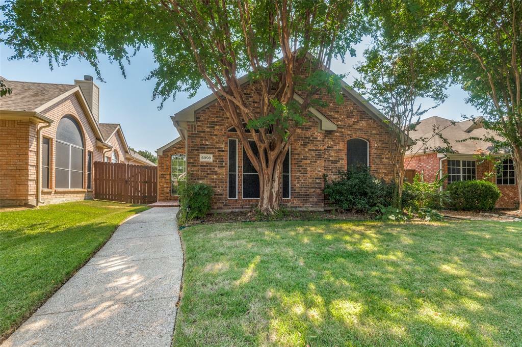 Property Photo:  6908 Barbican Drive  TX 75023 