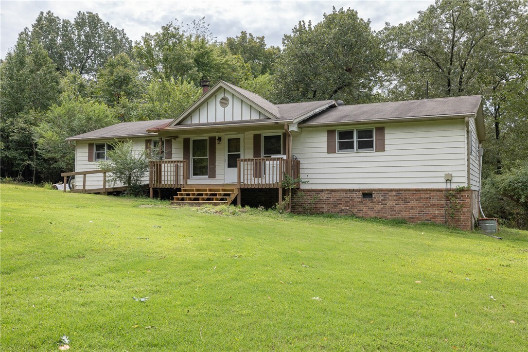 Property Photo:  6111 Wheeler Road  AR 72704 