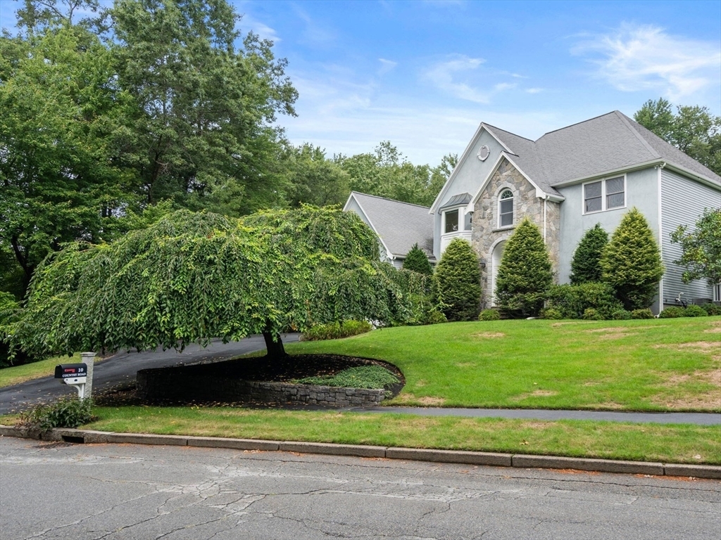 Property Photo:  10 Country Road  MA 01746 