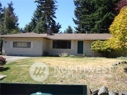 Property Photo:  11616 33rd Drive SE  WA 98208 