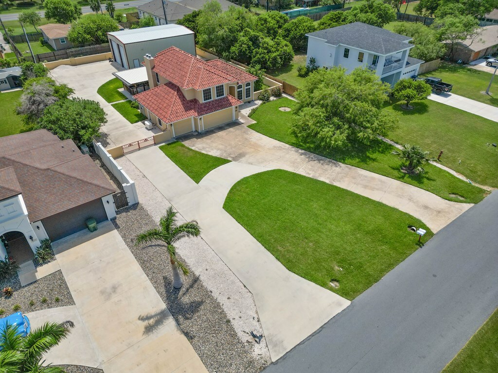 Property Photo:  907 Beach Blvd  TX 78578 