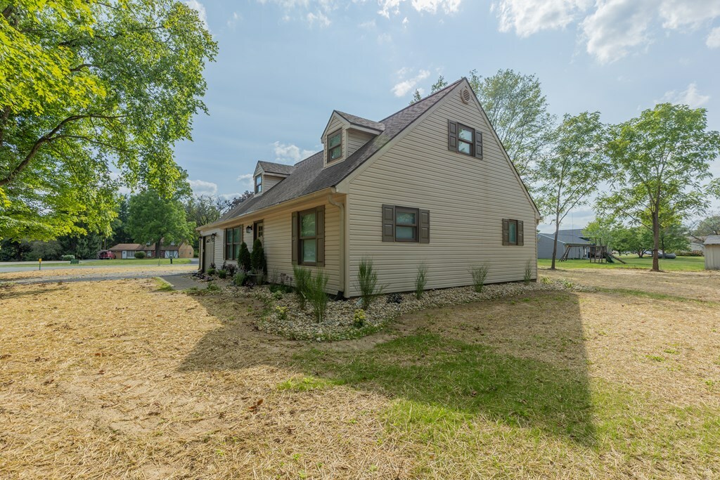 Property Photo:  156 Old Elm Road  OH 45601 