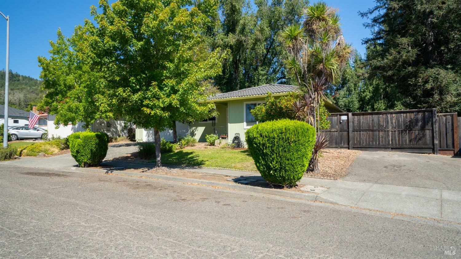 Property Photo:  468 Josephine Drive  CA 95425 