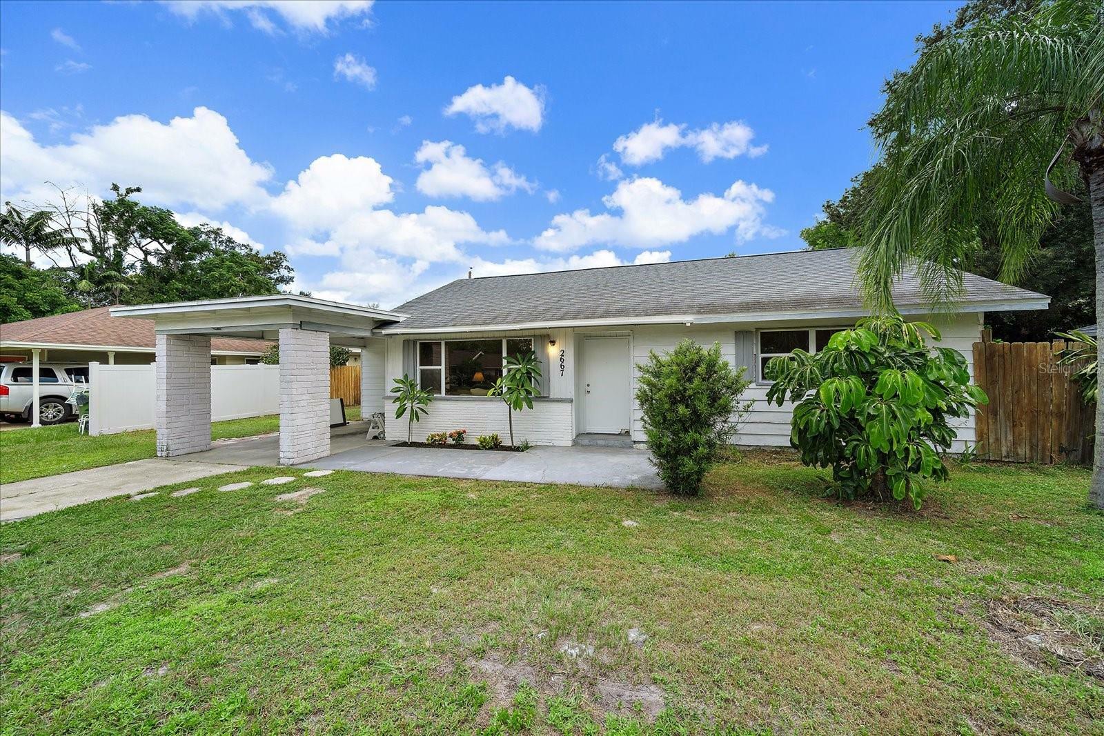 2667 Cheryle Lane  Sarasota FL 34237 photo