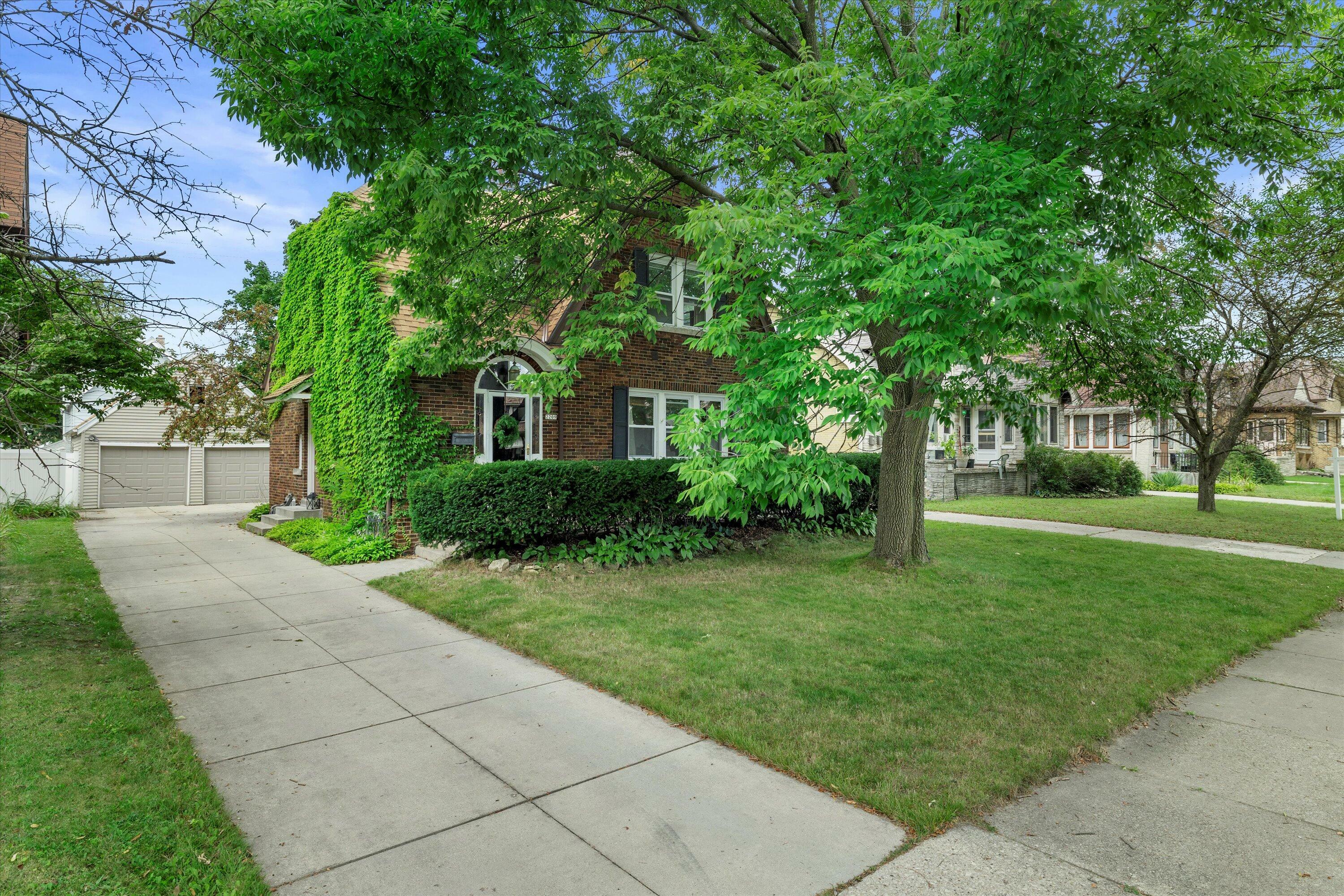 Property Photo:  2209 N 60th St  WI 53208 