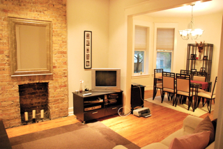 Property Photo:  1658 W Nelson Street 2  IL 60657 