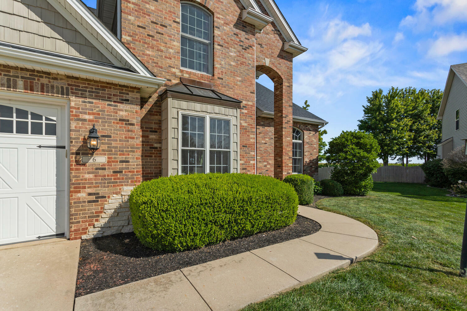 Property Photo:  6 Fletcher Court  IL 61874 