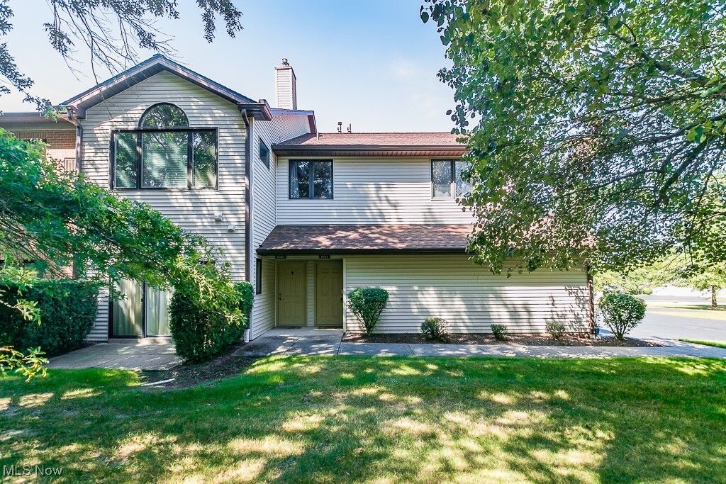 Property Photo: 9717 Sylvan Lane OH 44060