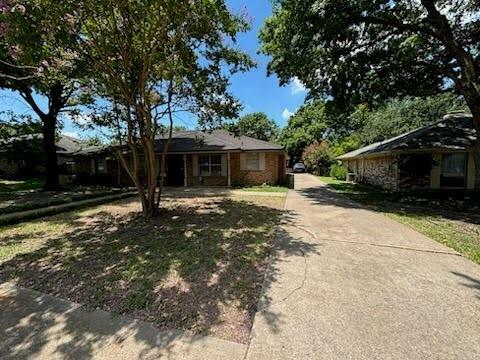 Property Photo:  919 Westlake Drive  TX 75115 