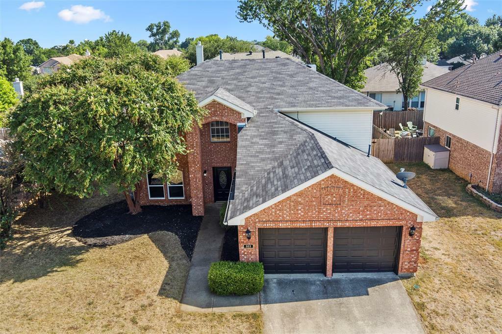 Property Photo:  322 Ashley Oak Lane  TX 75065 