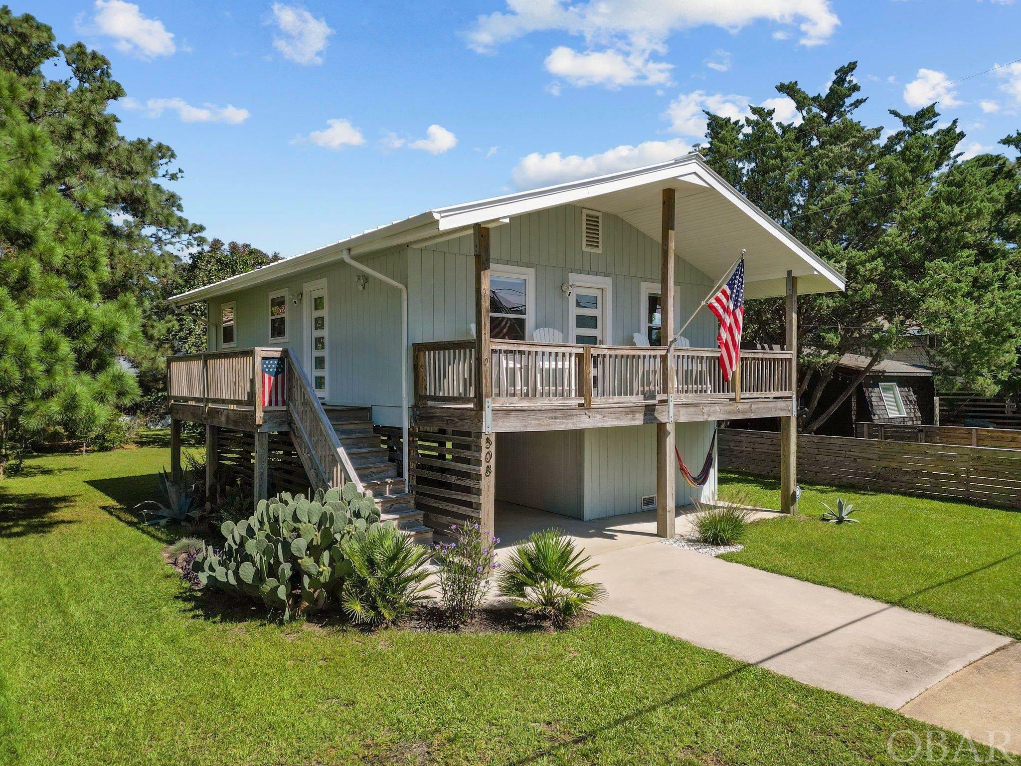 Property Photo:  508 W Avalon Drive  NC 27948 