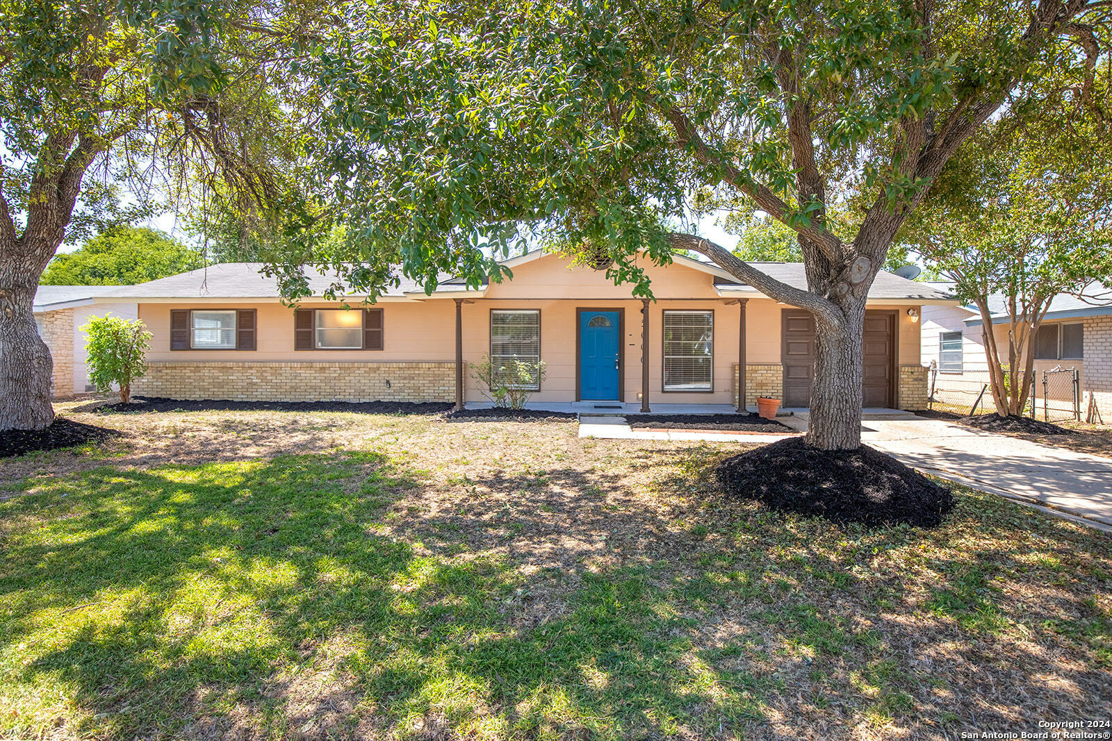 Property Photo:  5006 Guinevere Dr  TX 78218 