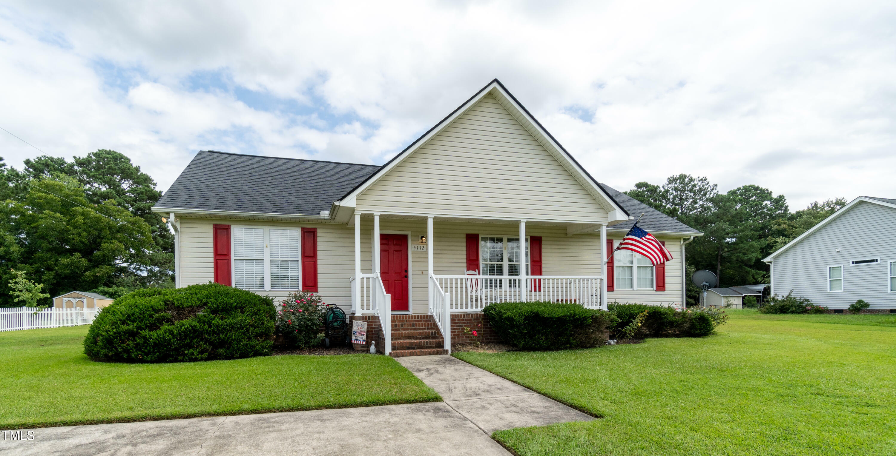 Property Photo:  4112 Hopkins Trace Lane  NC 27597 