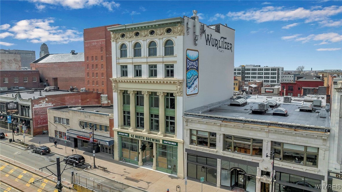 Property Photo: 674 Main Street 3 NY 14202