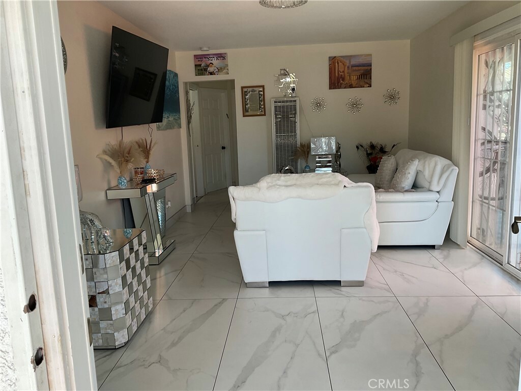 Property Photo:  2534 E El Segundo Boulevard  CA 90222 