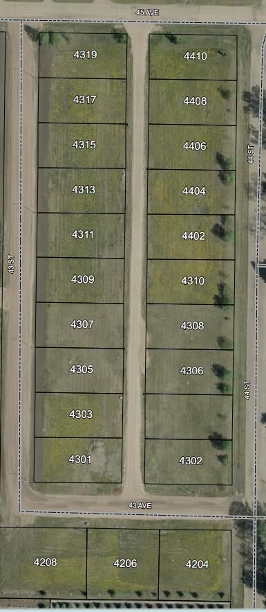 Property Photo: 4402 44 Street AB T0C 0X0