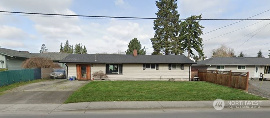 Property Photo:  1101 100th Street SW  WA 98204 