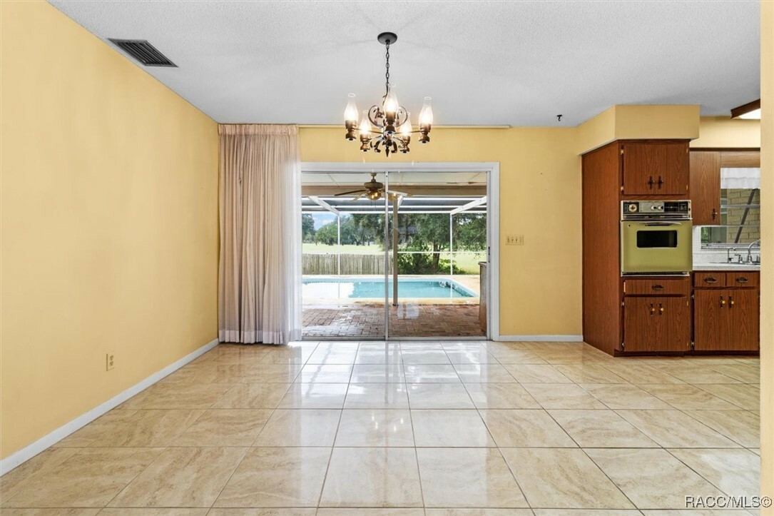 Property Photo:  8522 E Cresco Lane  FL 34450 