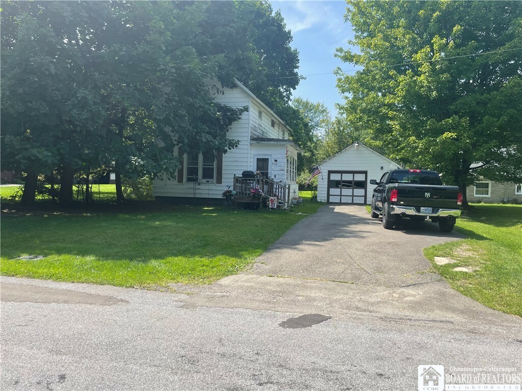 Property Photo: 218 Shadyside Avenue NY 14750