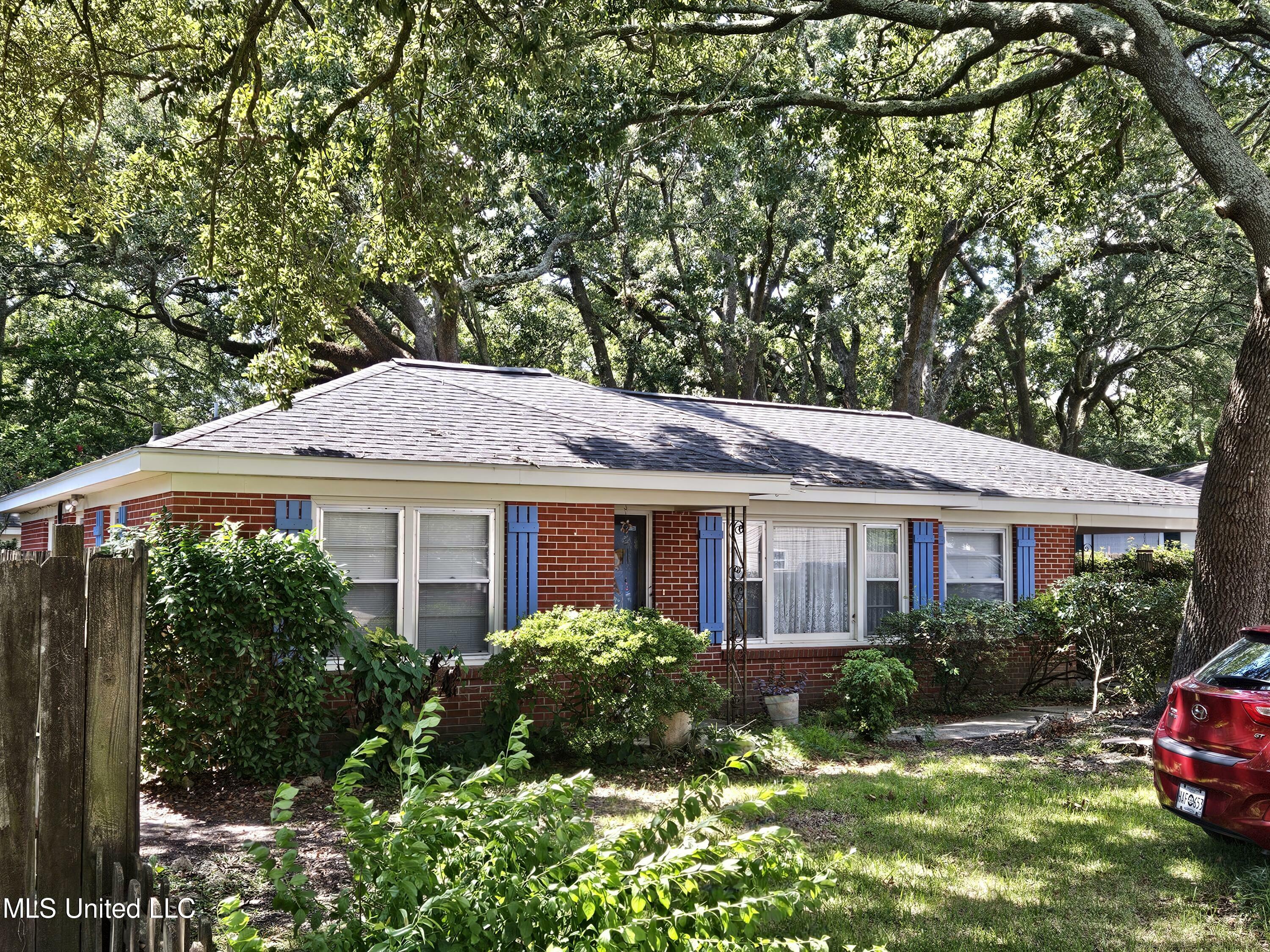 Property Photo:  277 Rodenberg Avenue  MS 39531 