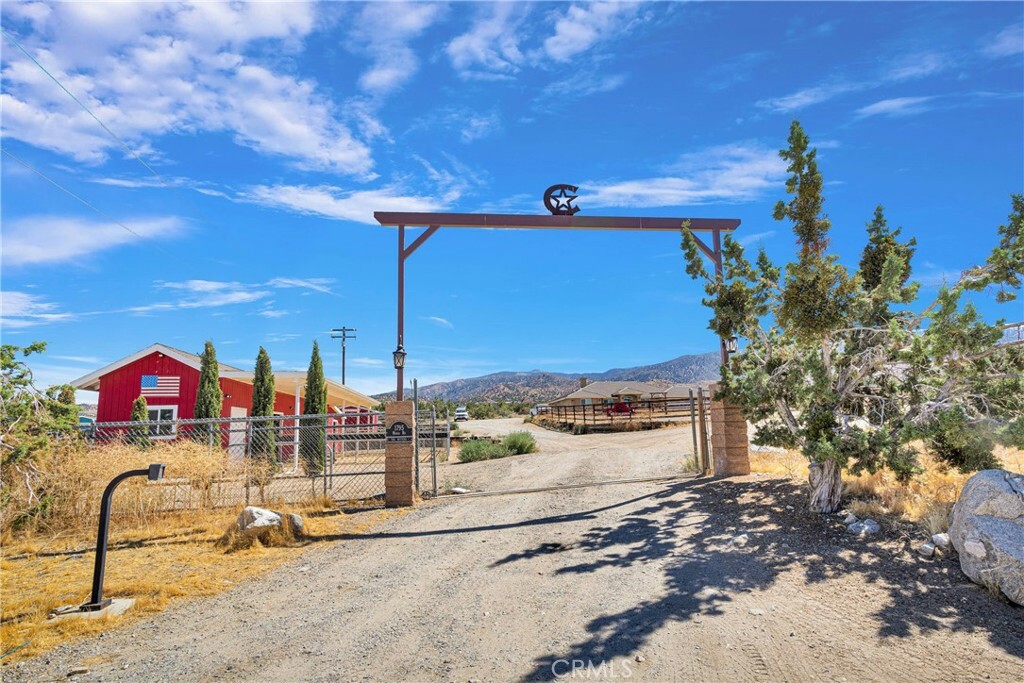 Property Photo:  1795 Maria Road  CA 92372 