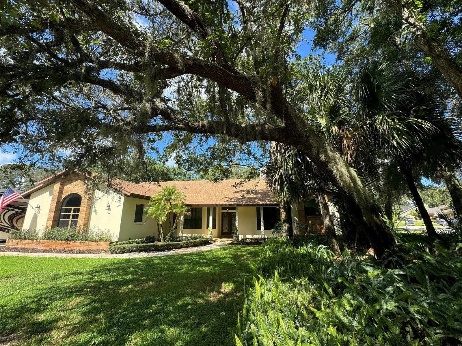 Property Photo:  1780 Otisco Way  FL 32708 