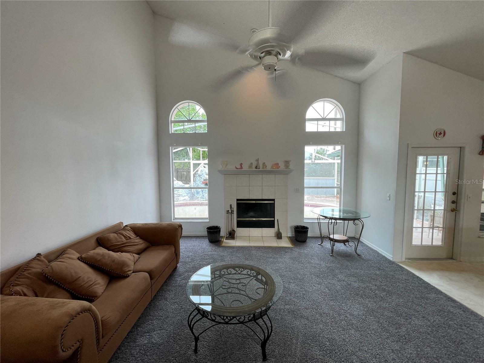 Property Photo:  642 Riggs Circle  FL 33897 