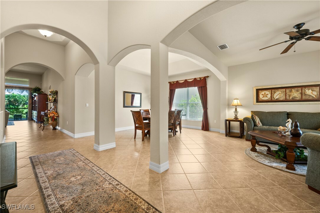 Property Photo:  16091 Thorn Wood Drive  FL 33908 