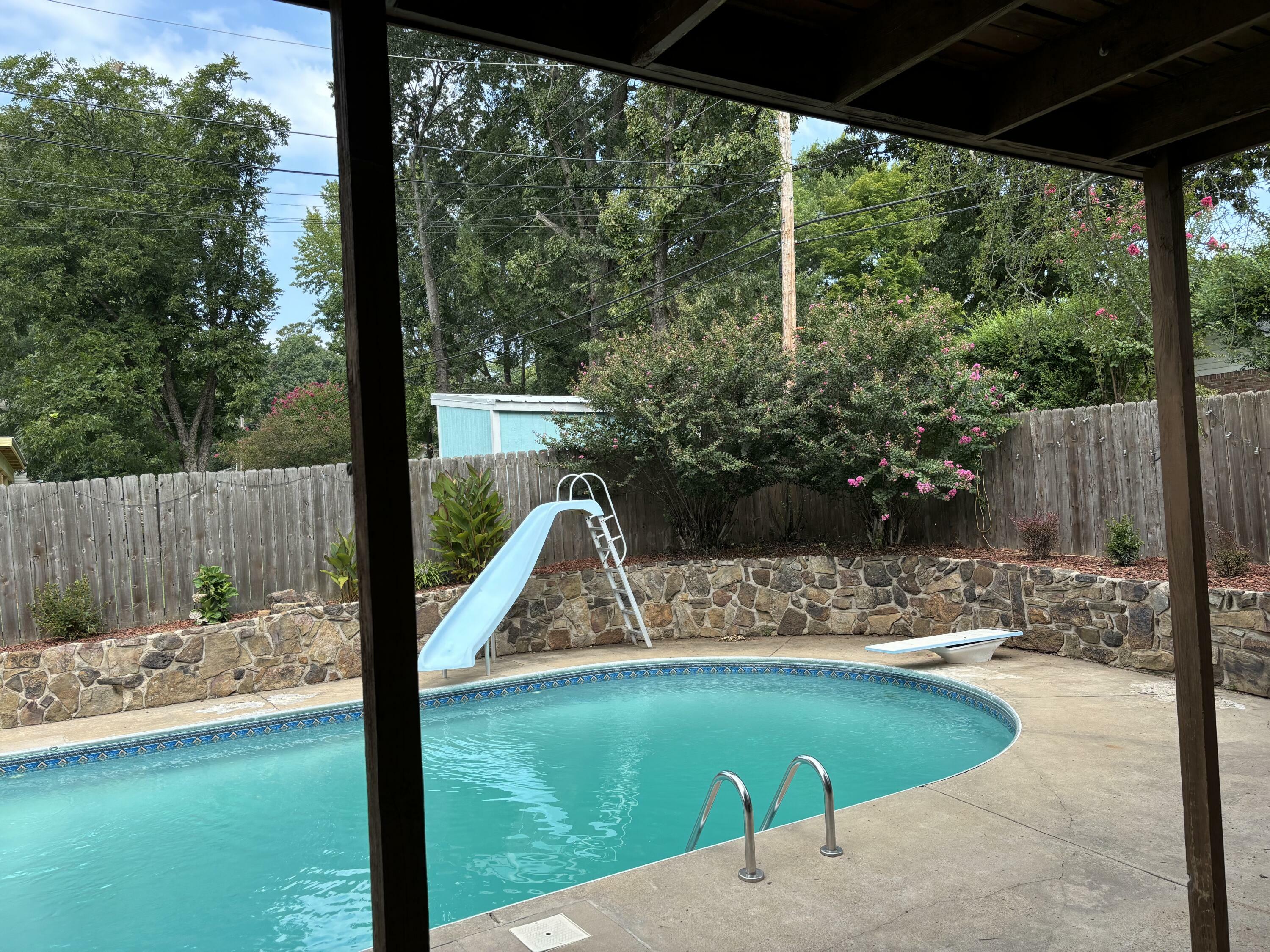 Property Photo:  2404 W 3 Rd Street  AR 72801 