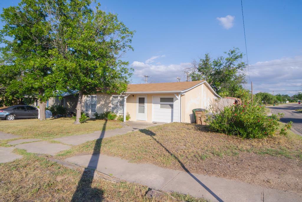 2121 Webster St  San Angelo TX 76901 photo