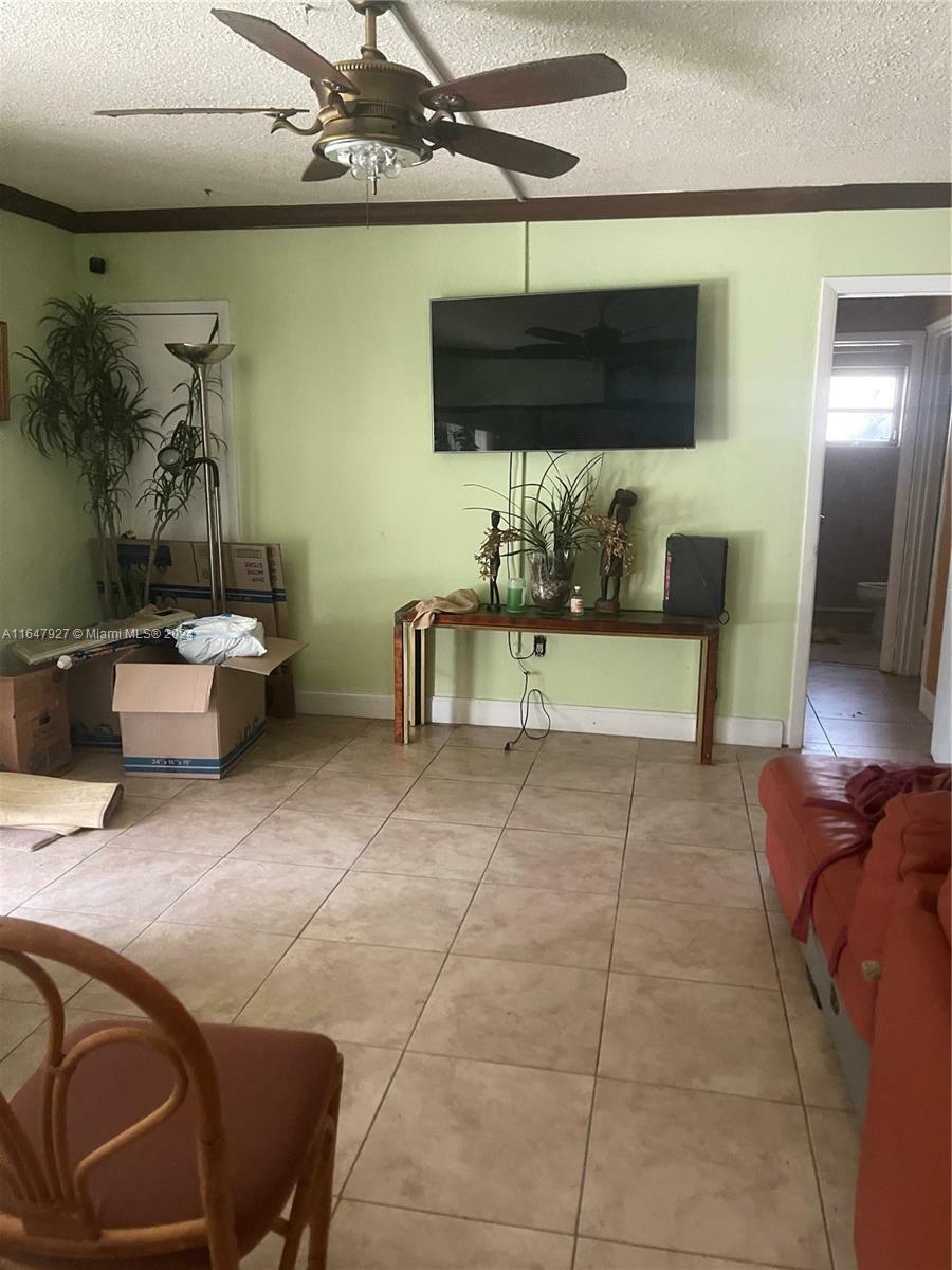 Property Photo:  1177 NW 30th Ave  FL 33311 