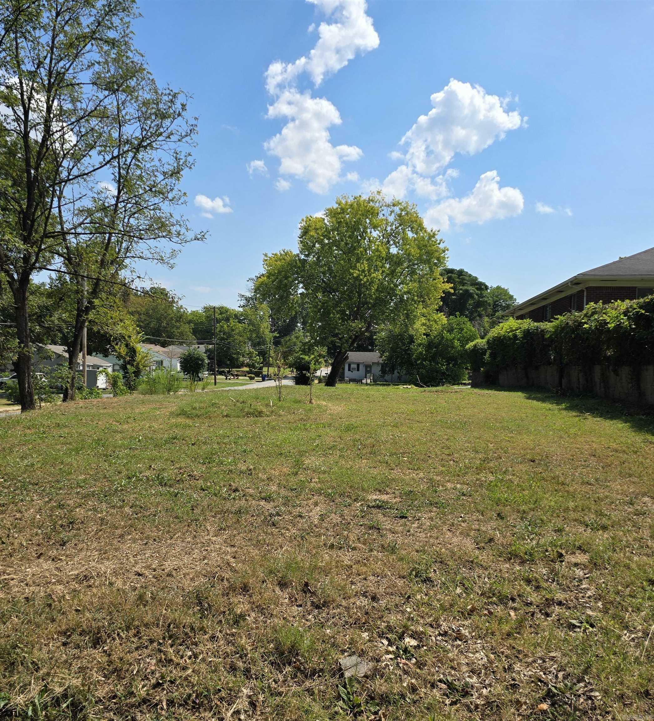 Property Photo:  1723 N Magnolia Street  AR 72114 