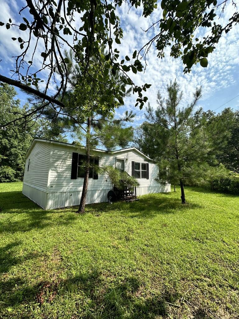 Property Photo: 8438 County Line Road SC 29426