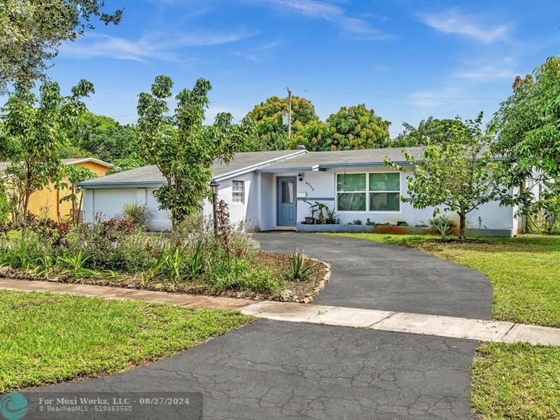 Property Photo:  4772 NW 4th St  FL 33317 