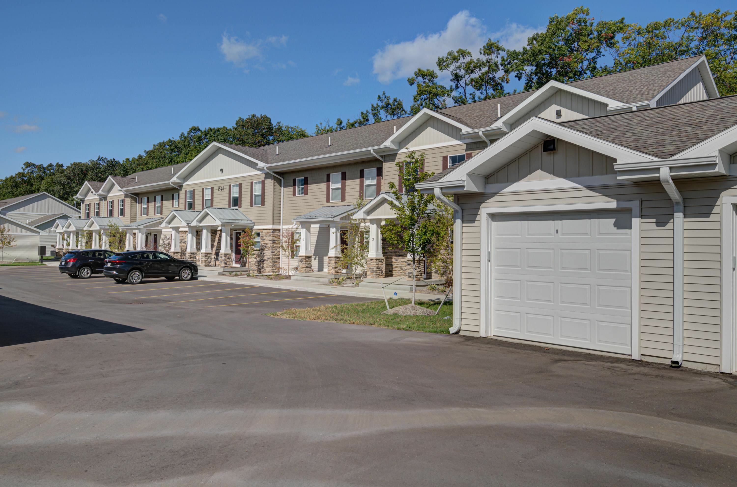 Property Photo:  1548 Simsbury Street 9  MI 49686 