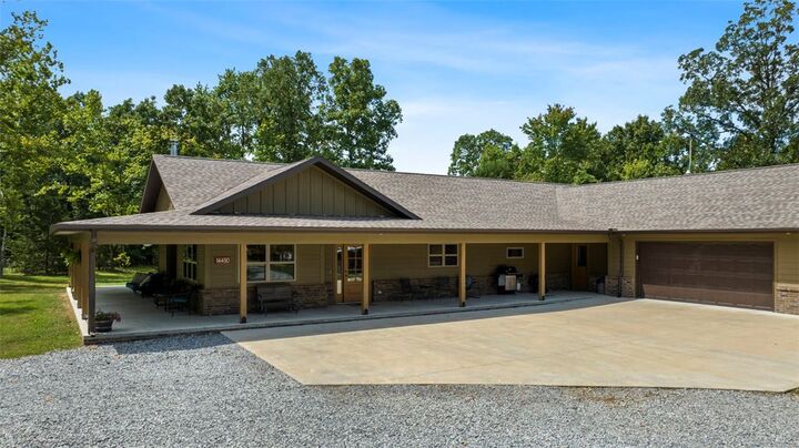 Property Photo: 14450 Fruitwood Road AR 72736