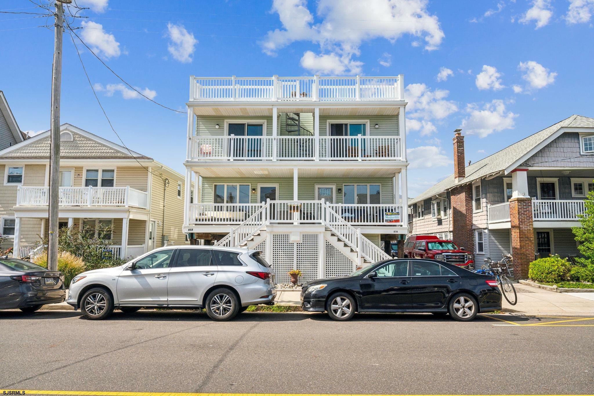 Property Photo: 856 Brighton Pl 856 NJ 08226