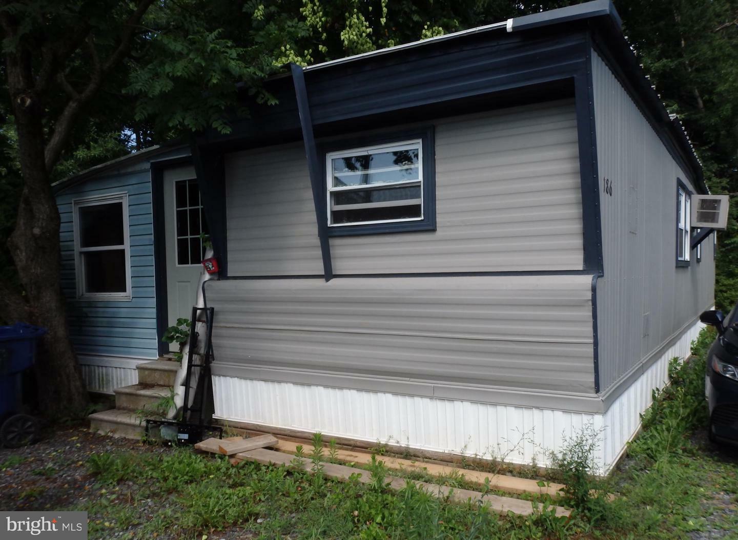 Property Photo:  186 Maple Drive  PA 18951 